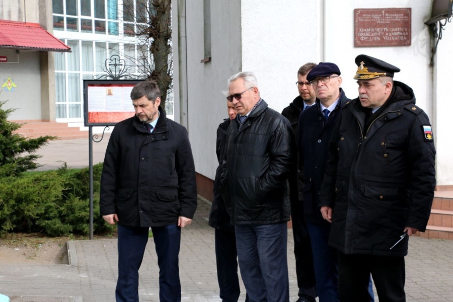 Федор Ушаков объединяет