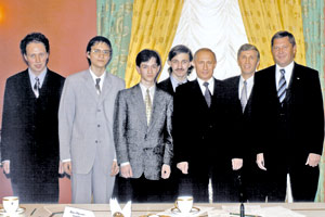 Победители чемпионата мира по программированию 2005 г. на приеме у Президента В.<a href=