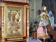 Озерянская и Песчанская иконы Богородицы в Свято-Покровском монастыре Харькова