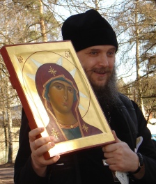 Отец Геннадий Беловолов
