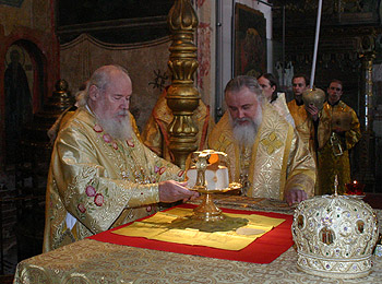 Патриаршее богослужение в Успенском соборе Кремля