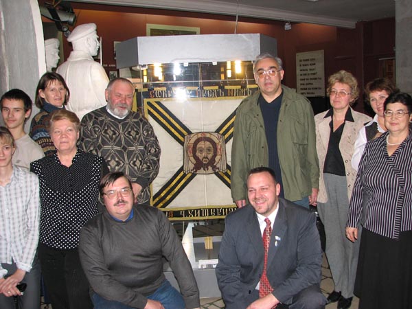 Участники круглого стола, посвященного 90-летию Ижевско-Воткинского рабочего восстания
