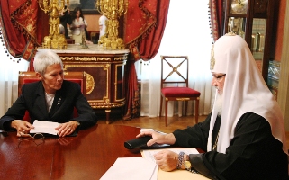 Встреча Патриарха Кирилла с Елицей Курьяк (фото: Патриархия.Ру)