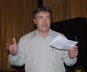 Александр Кувакин