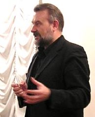 Анатолий Степанов
