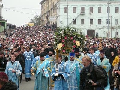Крестный ход в Казани (4 ноября 2010 года)