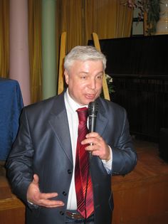 В.Семенко