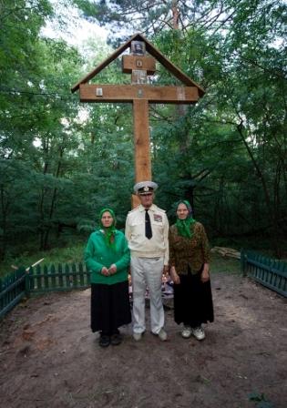 В Черниговской области установлены Поклонные кресты11