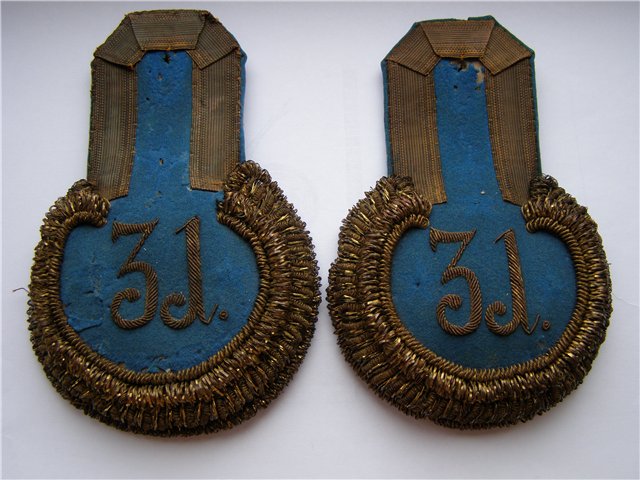 Эполеты 31-й пехотной дивизии, присвоенные 124-му пехотному Воронежскому полку до 1909 года