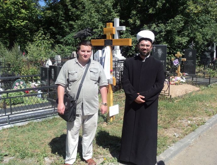 Раис Сулейманов и председатель Центра исламской культуры 'Иман' Наиль хазрат Гарипов