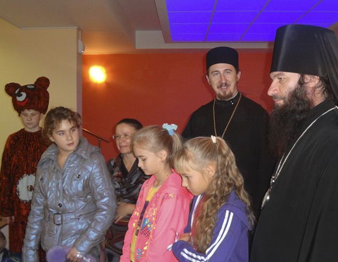 Епископ Орский и Гайский принял участие в игре для детей *Город мастеров*
