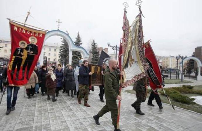 Представители Союза хоругвеносцев посетили Новороссию, чтобы совместно со страждущими разделить их горе