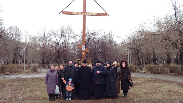 После молебна Кресту в г. Алчевске