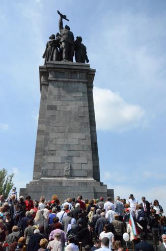 9 Мая Болгария монумент