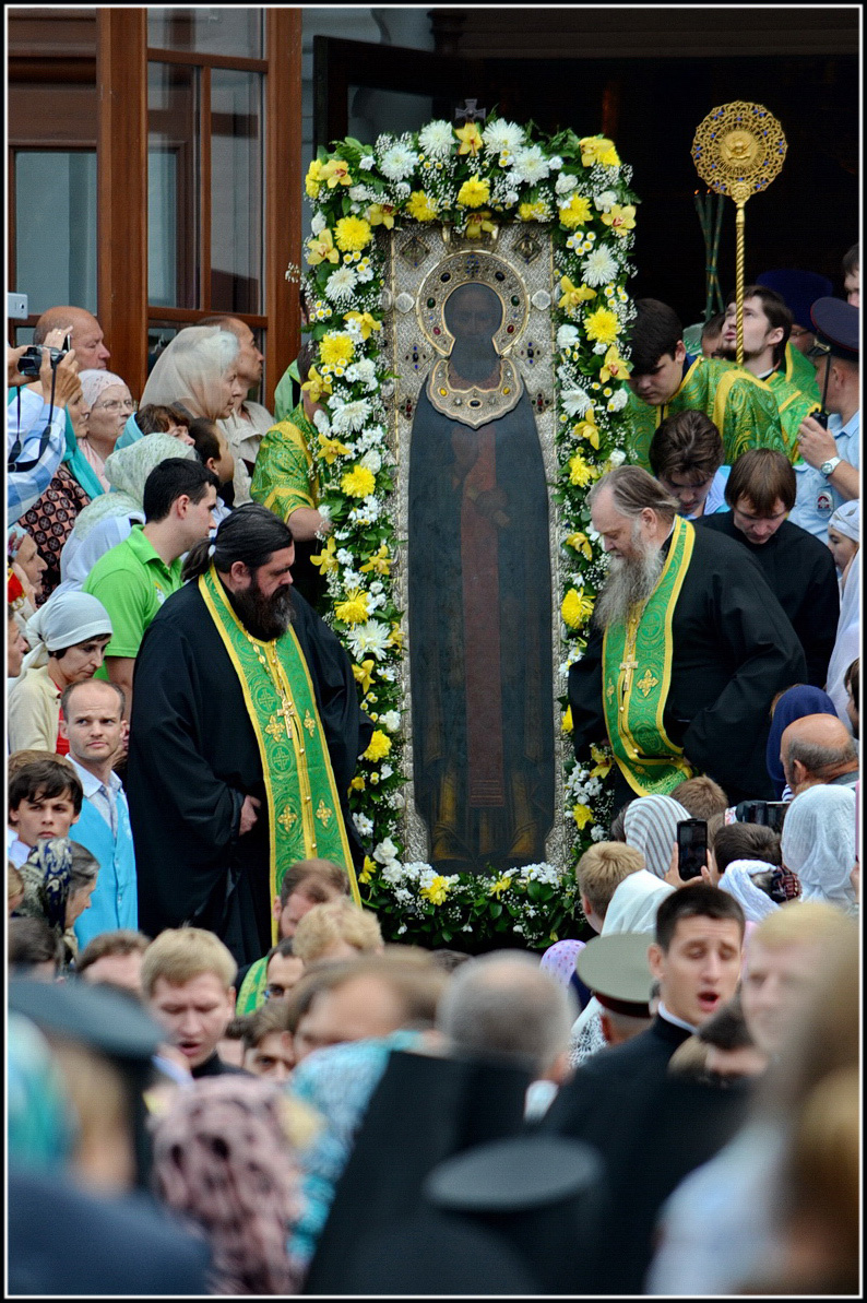 Торжества в Свято-Троицкой Сергиевой лавре, 18 июля 2015 года