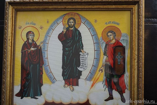 Ликвидаторы аварии на ЧАЭС передали митрополиту Даниилу икону «Чернобыльский Спас»