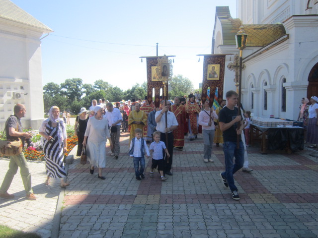 День памяти преподобномученицы Великой княгини Елизаветы и инокини Варвары в Хабаровске