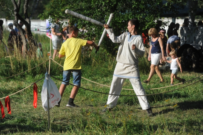 Фестиваль народных традиций и боевых искусств *Русский витязь*