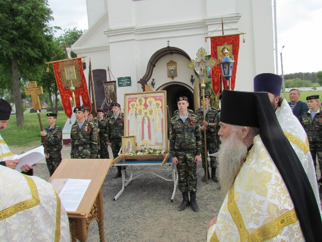 Из Могилева в Псков прошел крестный ход в честь новомучеников Церкви Русской