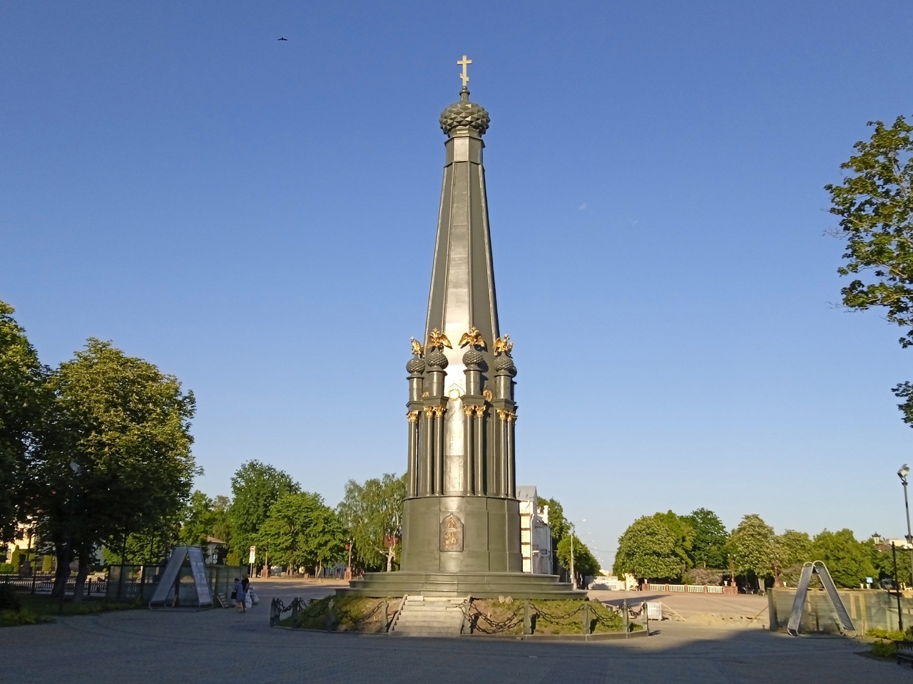 Памятник в Полоцке - Полоцкому восстановленному монументу в третий раз не  повезло