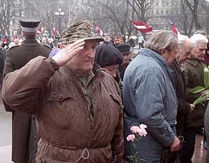 Как и год назад в этот день, у латышских ветеранов СС сегодня вновь состоится "предпраздничная" встреча. Фото ИТАР-ТАСС