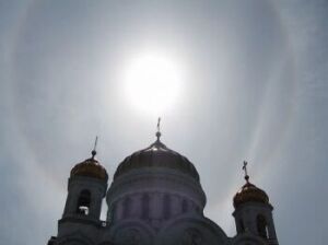 Чудесное знамение над Храмом Христа Спасителя во время пребывания в нем десницы св. Иоанна Крестителя, 9 июня 2006 г.