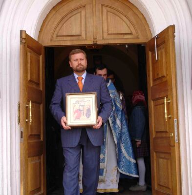 Евгений Ищенко во время крестного хода
