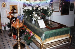 Гробница св.прав.Иоанна Кронштадтского в Иоанновском монастыре