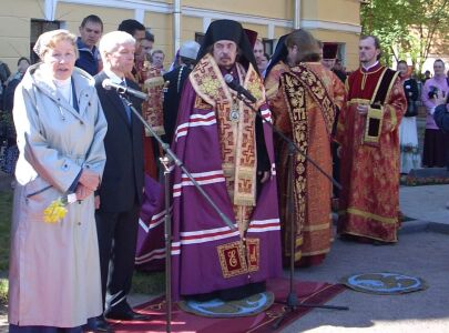 Выступает внучатая племянница Иоанна Кронштадтского, Тамара Ивановна Орнатская