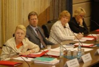 Президиум II Всероссийской конференции "Многодетная семья в современной России"