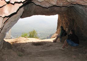 Вид из Святой пещеры на Кизилташскую долину