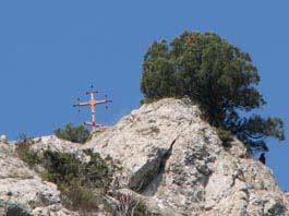 Крест на Святой скале