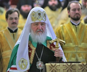 Святейший Патриарх Московский и всея Руси Кирилл совершает Литургию в кафедральном Успенском соборе в Смоленске