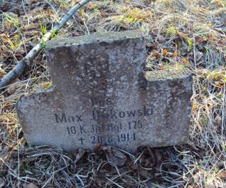 Здесь похоронен Макс Буковский из 10 роты 175-го пехотного полка. Судя по фамилии – кашуб или словинец