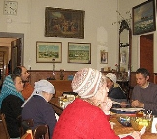 Собрание клуба "Бодрствование"