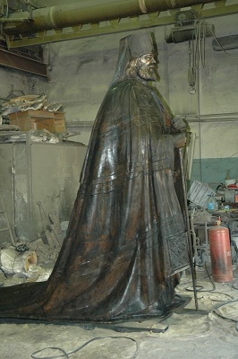 Памятник митрополиту Иоанну