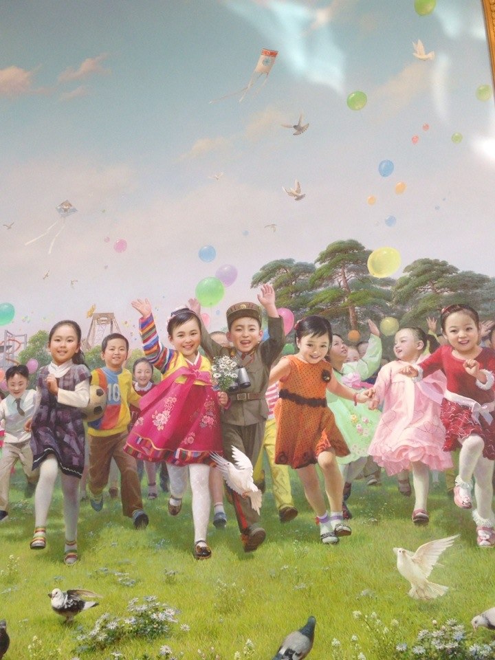 Счастливое детство в КНДР