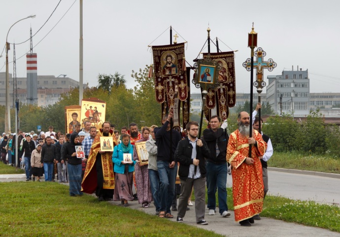 В Екатеринбурге состоялся Святокняжеский Крестный ход