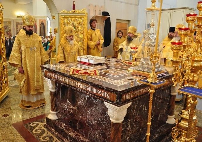 Литургия в пятигорском Спасском кафедральном соборе