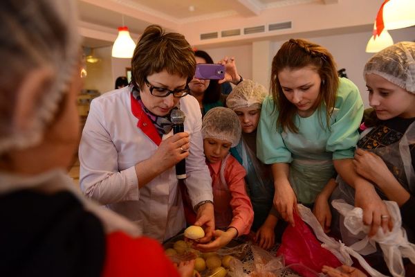 В Южно-Сахалинске торжественно отметили 20-летие Воскресенского кафедрального собора 