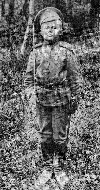 Юный герой-доброволец, Первая мировая война