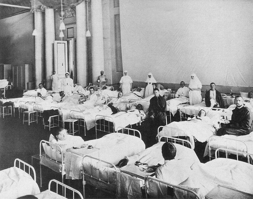 Госпиталь в Зимнем дворце, 1915 год