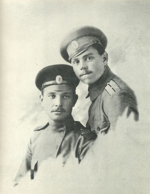 А.М.Василевский (справа) с сослуживцем, Первая мировая война
