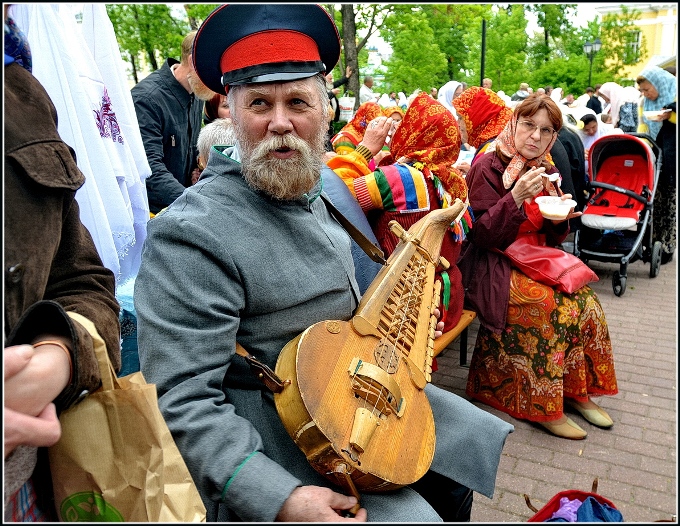 Празднование дня святых Жен-Мироносиц в Рогожской старообрядческой слободе