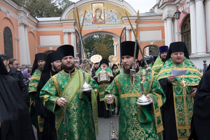 В Санкт-Петербург прибыли мощи святого Силуана Афонского