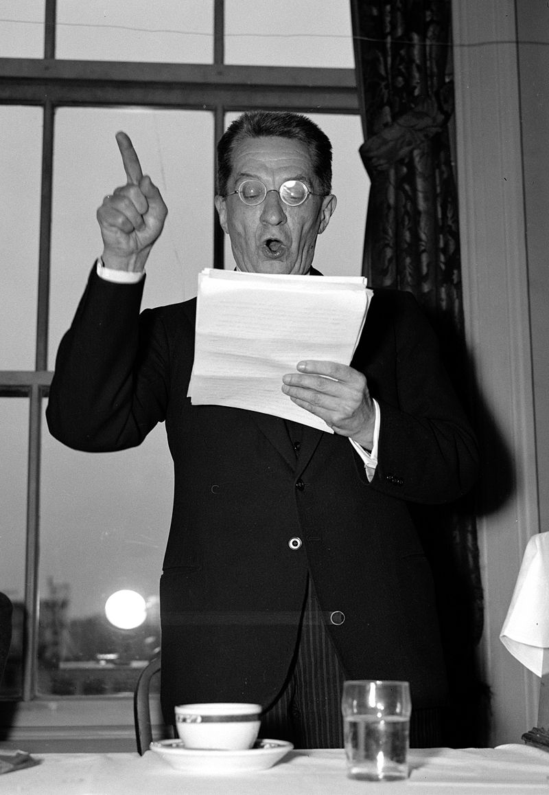 А.Ф. Керенский в 1938 году А.Ф. Керенский в 1938 году