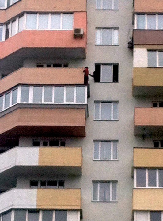 Священник спасает от самоубийства