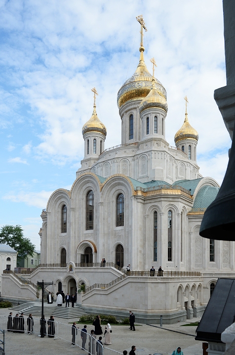 Храм Воскресения Христова и Новомучеников и исповедников Церкви Русской 